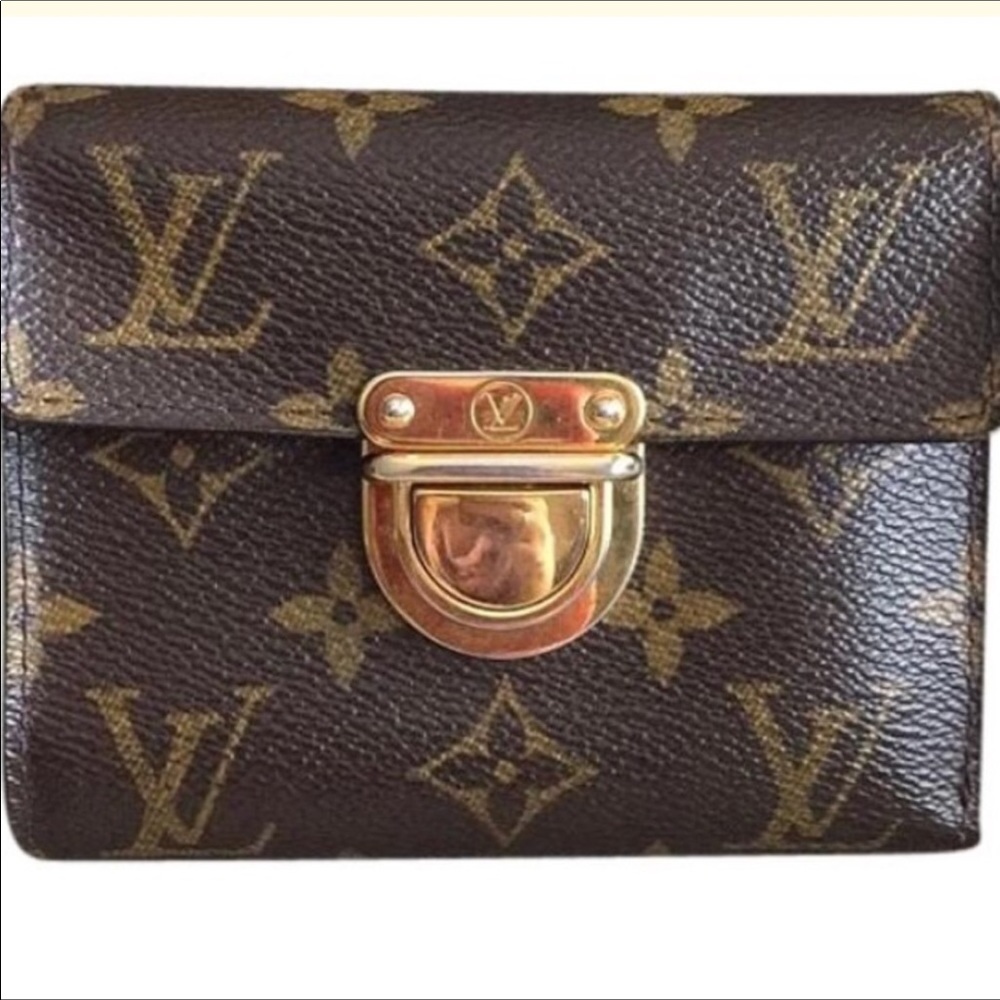 Louie Vuitton wallet